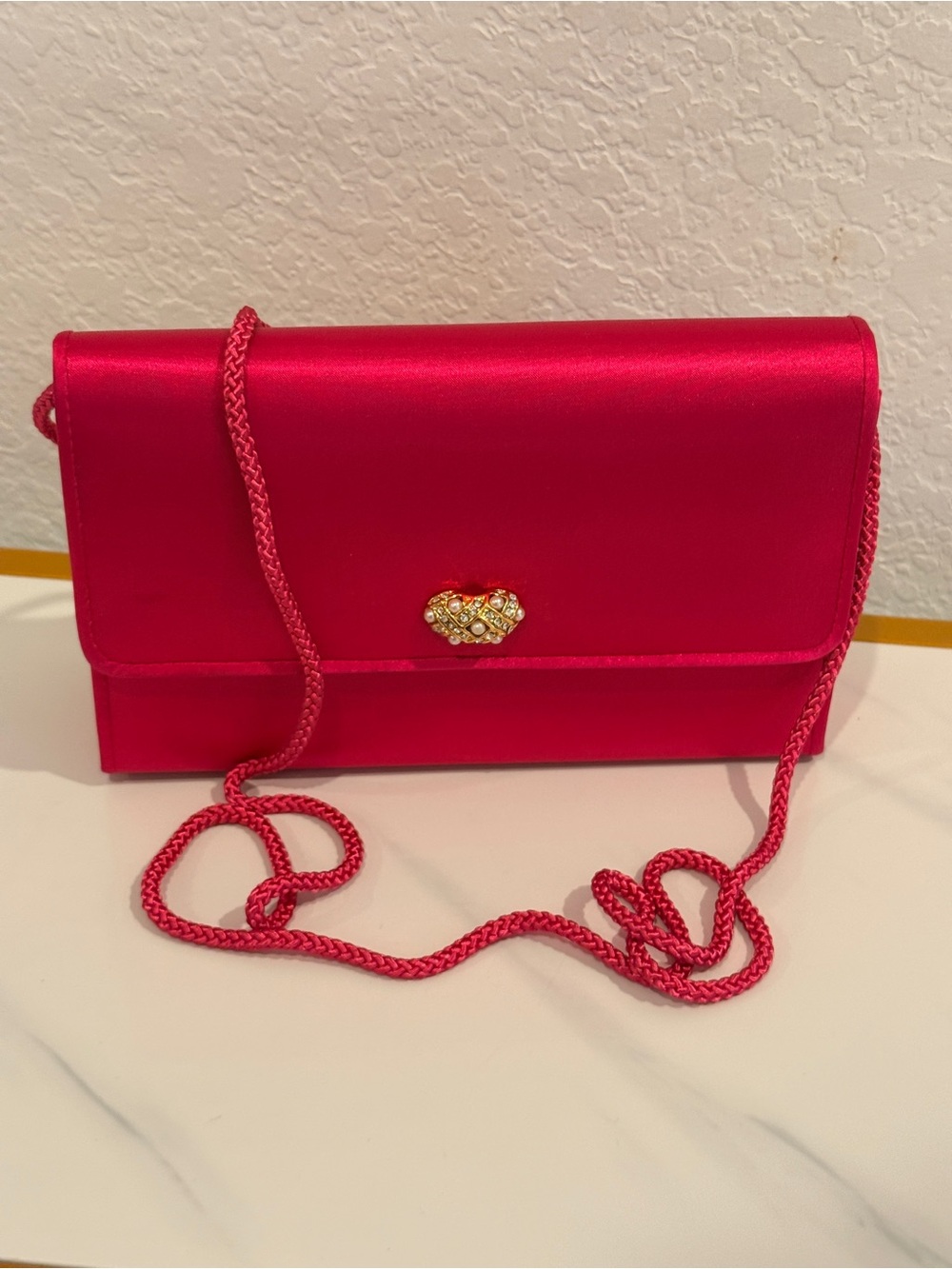 Bechamel Hot Pink Satin Heart-Embellished Crossbody Clutch‎